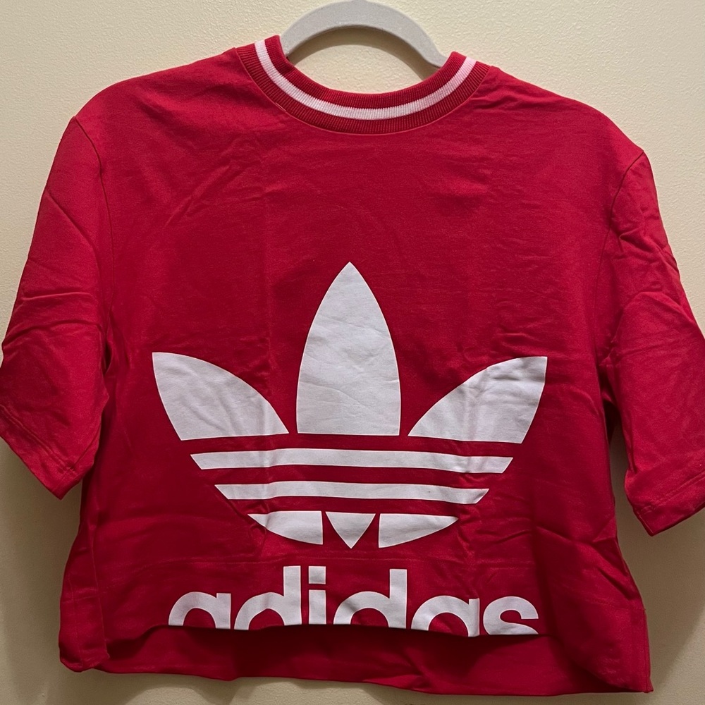 Adidas red cropped shirt